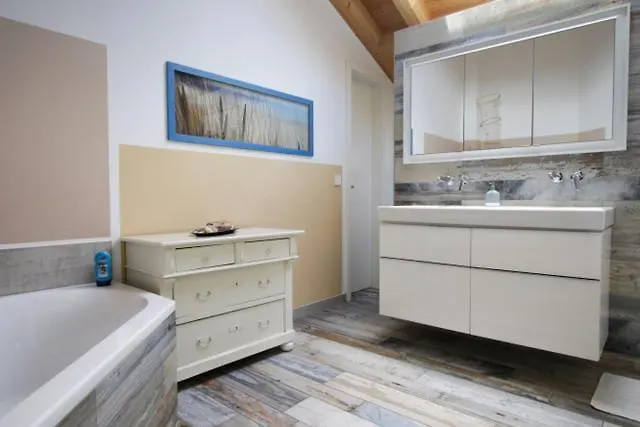 Ferienhaus Freiheit: Alpine-Style Retreat for Vacation and Workation Oberaudorf Holiday home