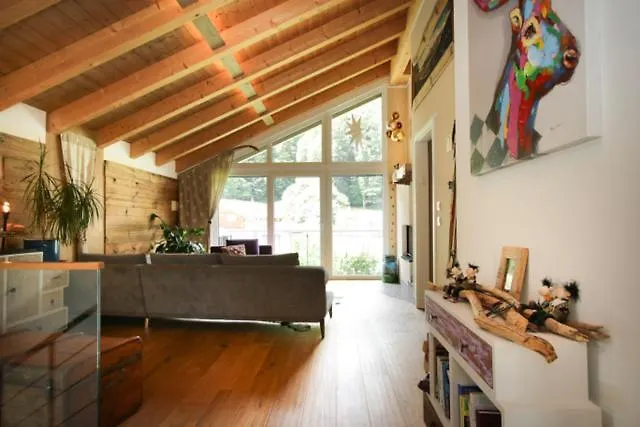 Ferienhaus Freiheit: Alpine-Style Retreat for Vacation and Workation Oberaudorf